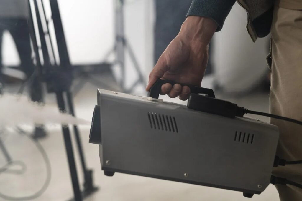 how does a generator work